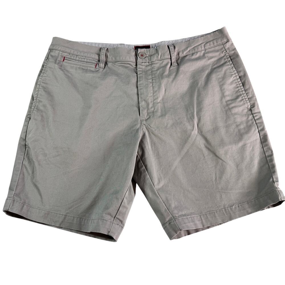 UNTUCKit St Vincent Shorts Mens 38 Gray Stretch Chino Flat Front Casual